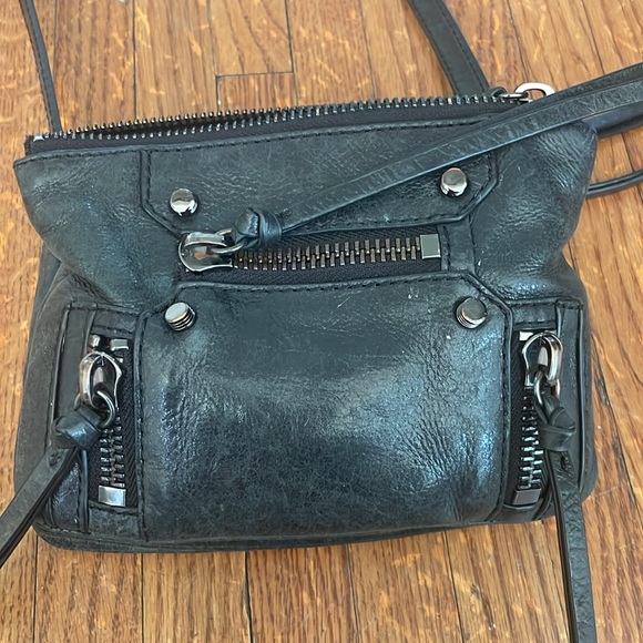 Botkier leather cross body bag with authentication tag - Picture 3 of 12